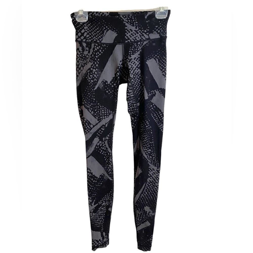 Lululemon Wunder Under Pant III  Static Mist White Black Ladies 4